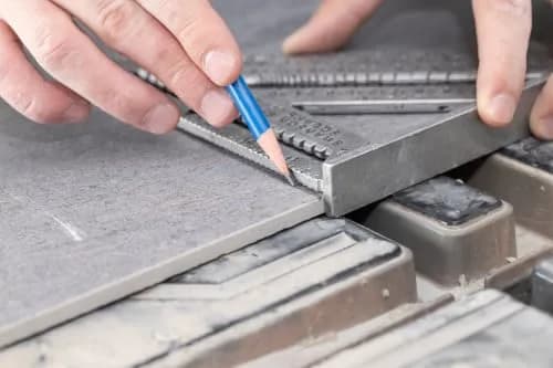 Swanson Tool S0101 7 Inch Speed Square, Blue | Accurate Layout Tool for Carpentry and Construction thumbnail 5