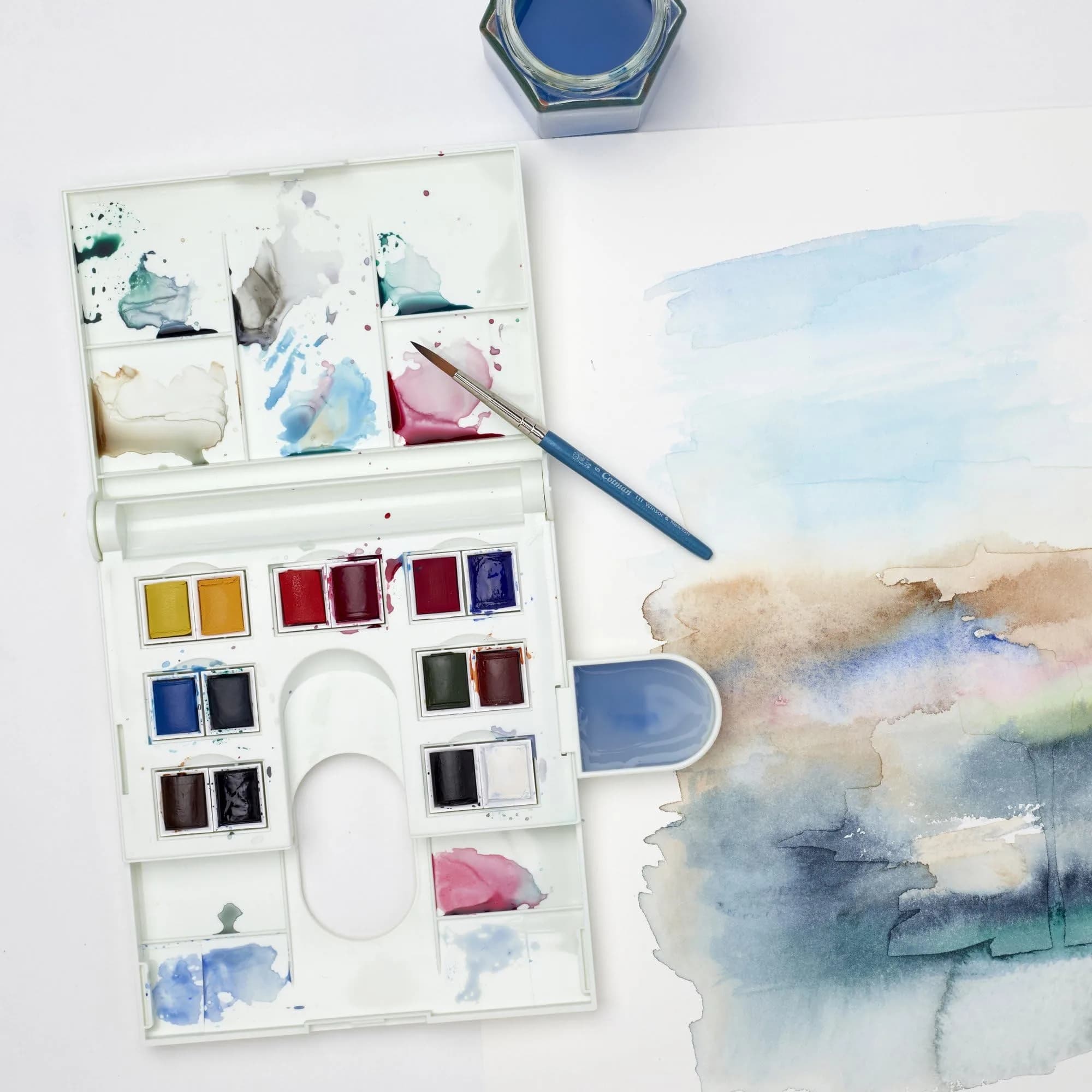 Winsor & Newton Cotman Watercolor Paint Set, Field Set, 14 Half Pan w/ Brush, Mixing Palette (14 Colors, 5ml Each) | Non-Toxic Art Paint - view 2