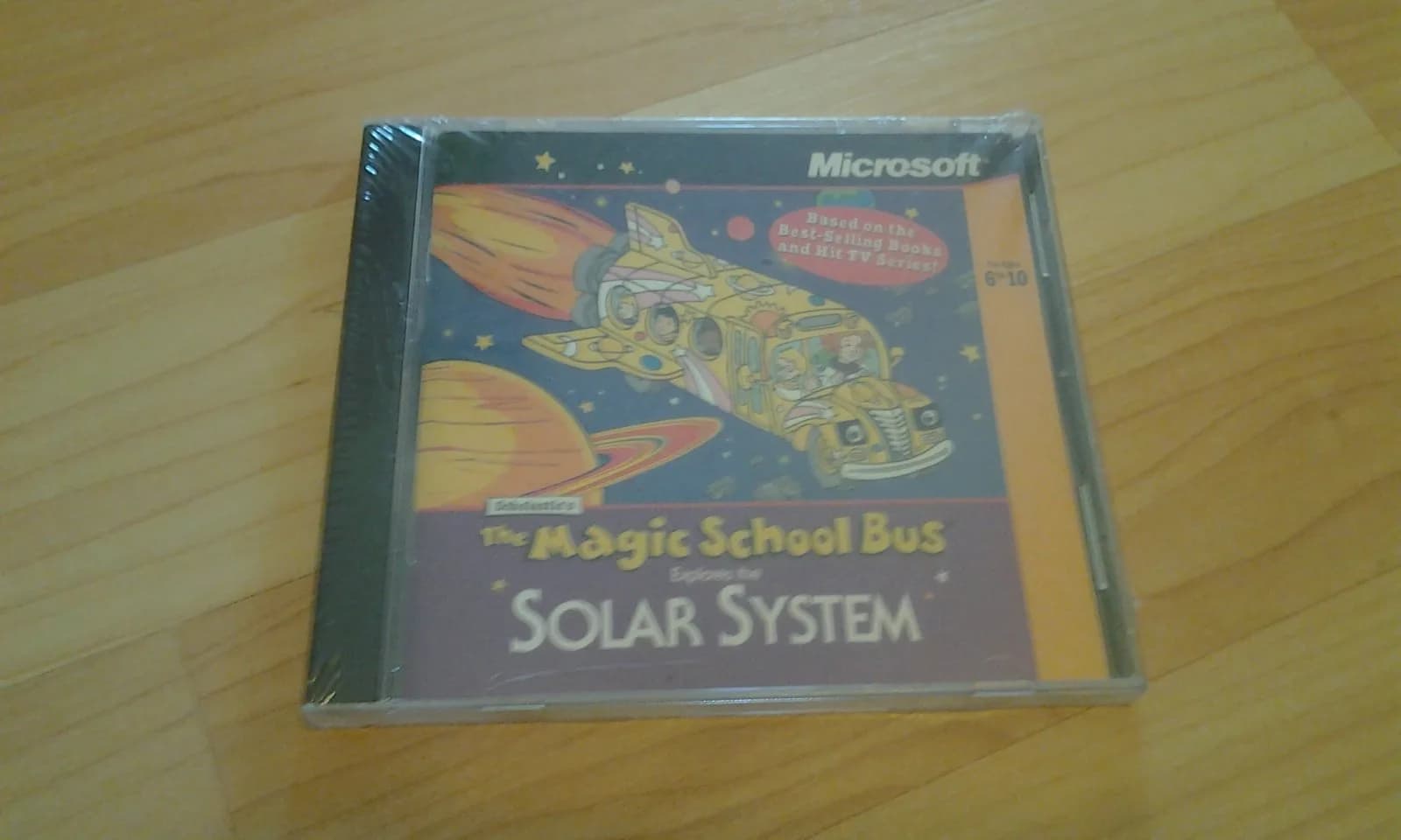 Microsoft The Magic School Bus Explores the Solar System | Educational PC Game for Kids (5in x 6in x 0.5in)