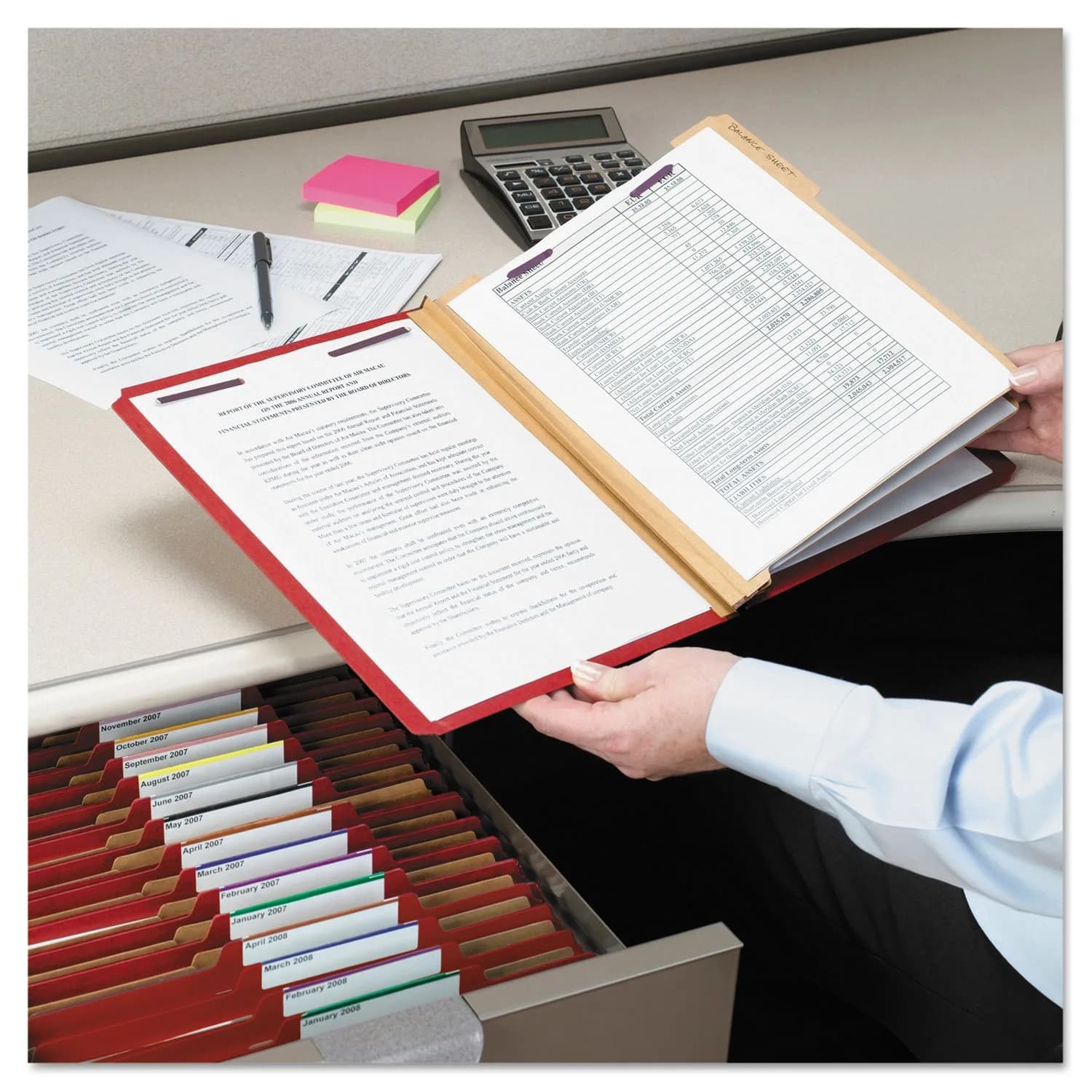 Smead Pressboard Classification File Folder with SafeSHIELD Fasteners, 2 Dividers, 2" Expansion, Letter Size, Bright Red, 10 per Box | Heavy Duty Project Files - view 2