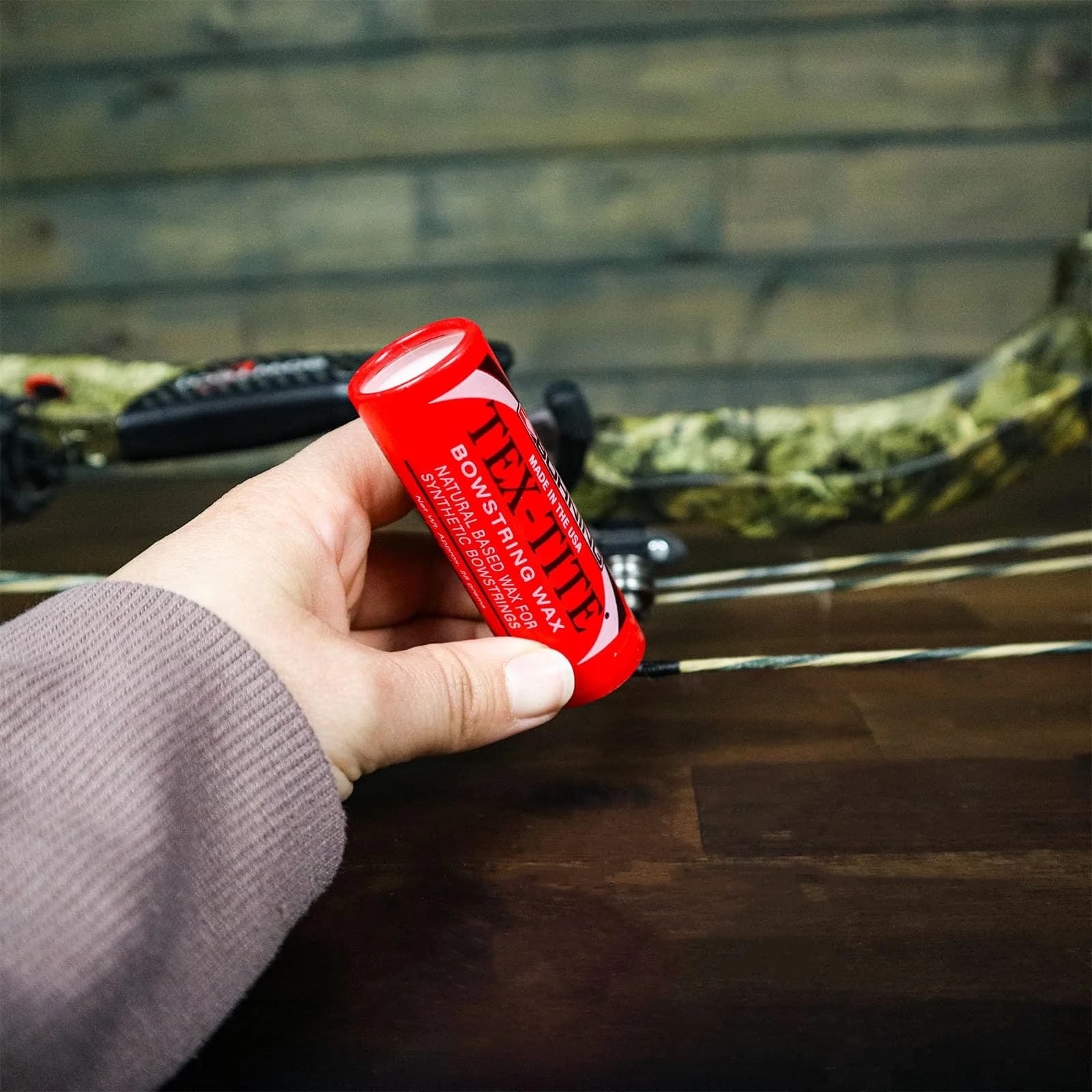 Bohning Tex-Tite Bowstring Wax 1 oz (28.35 g) Clear | Natural Based Wax for Synthetic Bowstrings - view 4