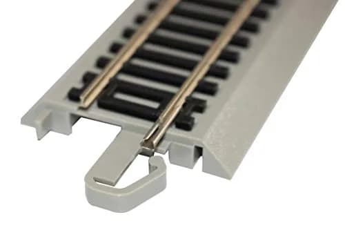 Bachmann Trains 22" Radius Curved Track 4PK NS Rail with Roadbed HO Scale | Snap-Fit E-Z Track System thumbnail 3