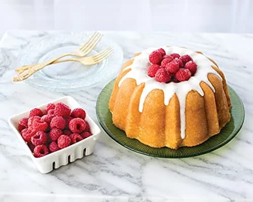 Nordic Ware Platinum Collection Bundt Pan, 6-Cup | Intricate Cast Aluminum Cake Pan with Nonstick Coating thumbnail 2