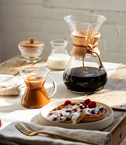 Chemex 6-Cup Classic Series Glass Pour-Over Coffeemaker | Elegant, Sediment-Free Coffee (70-120 chars) thumbnail 5