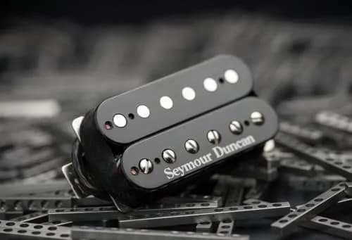 Seymour Duncan Duncan Distortion Bridge Humbucker Pickup Black | High-Output Ceramic Magnet for Rock & Metal thumbnail 2