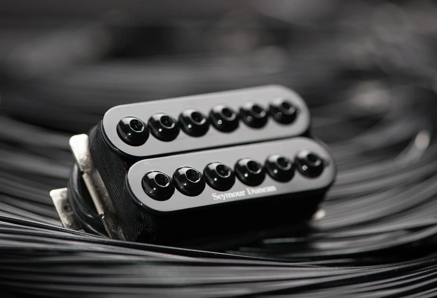 Seymour Duncan Invader Bridge Humbucker Pickup Black | High-Output Ceramic Magnet - view 2