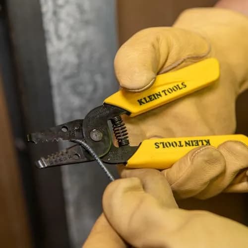Klein Tools 11048 Dual Wire Stripper Cutter 10-14 AWG Solid Wire | Strips Two Wires Simultaneously thumbnail 6