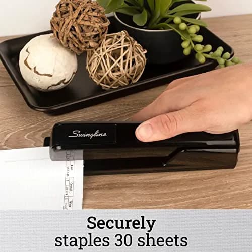 Swingline 747 Classic Stapler, 30 Sheet Capacity | Jam-Free Metal Desktop Stapler in Black thumbnail 2