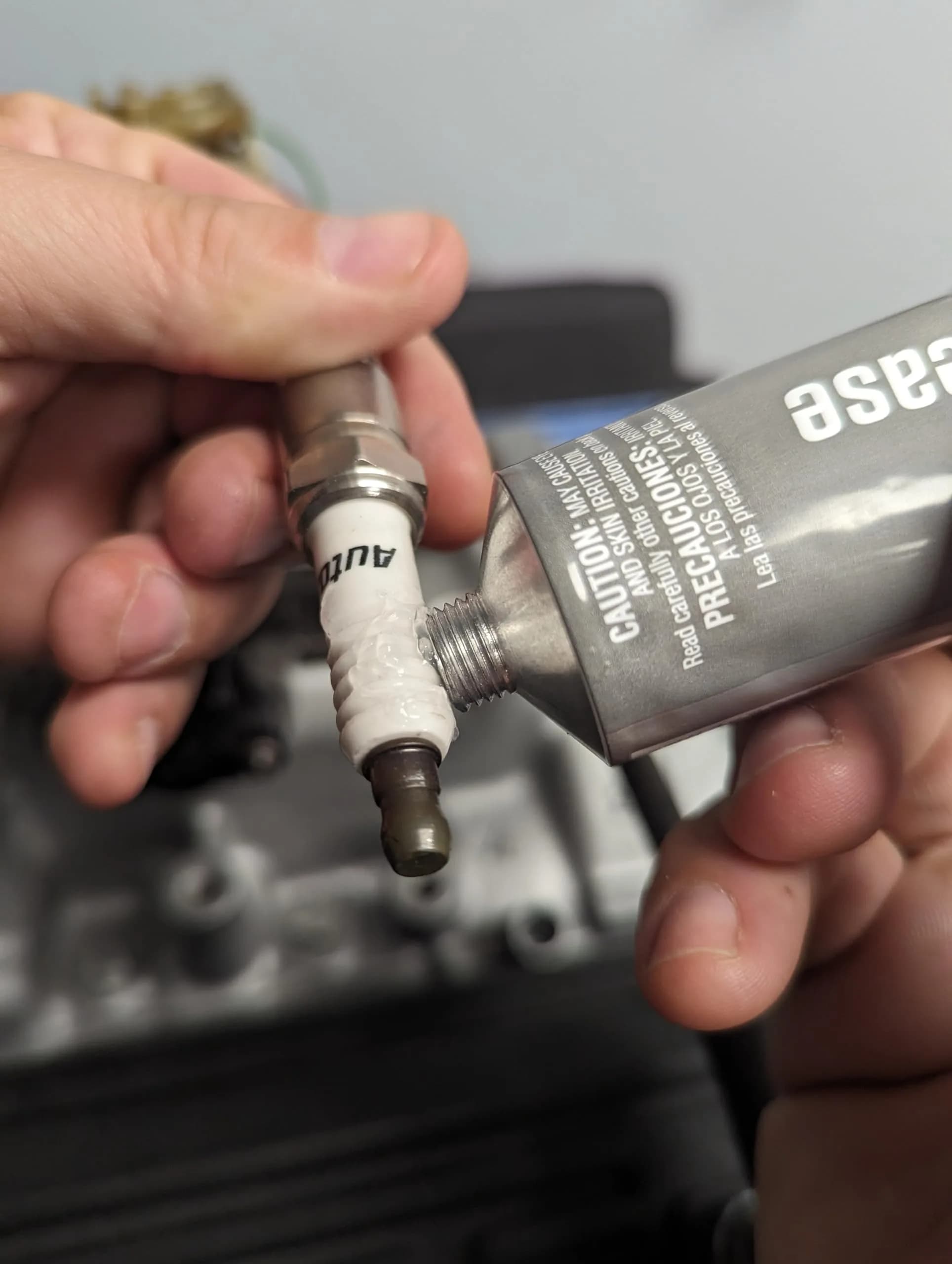 Permatex Dielectric Tune-Up Grease 3oz (88.7ml) | Protects Electrical Connections from Corrosion thumbnail 4