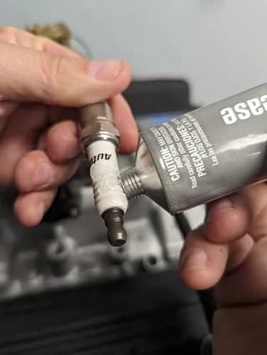 Permatex Dielectric Tune-Up Grease 3oz (88.7ml) | Protects Electrical Connections from Corrosion - view 4