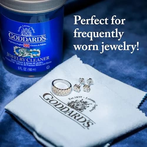 Goddard's Silver Polishing Cloth 1 Pack | Instantly Removes Tarnish & Protects Silver thumbnail 3