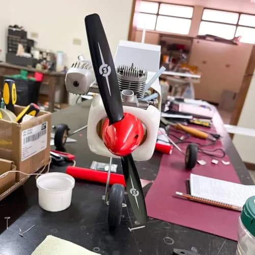 Master Airscrew GF Series 10x6 Performance Propeller 254mm (10in) | Model RC Plane Part with 6" Pitch (21g, Black) thumbnail 5