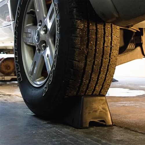FloTool Heavy Duty Wheel Chock Set | 0.2 kg (0.44 lb) Each | Secure Vehicle Immobilization thumbnail 6