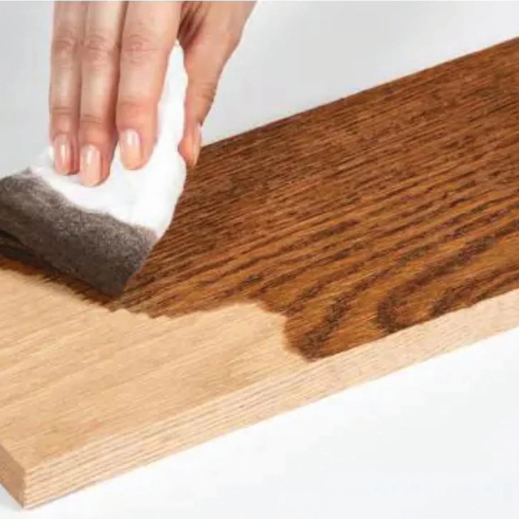 Varathane Red Oak Oil-Based Wood Stain - Quart (32 Fl Oz) for Rich Interior Wood Color - view 3