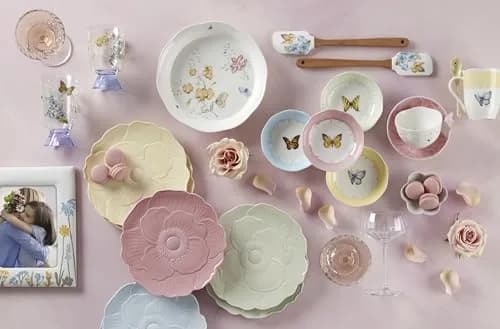 Lenox Butterfly Meadow Porcelain Pie Dish | Deep Blossom Design, 9.5" | Microwave & Dishwasher Safe thumbnail 5