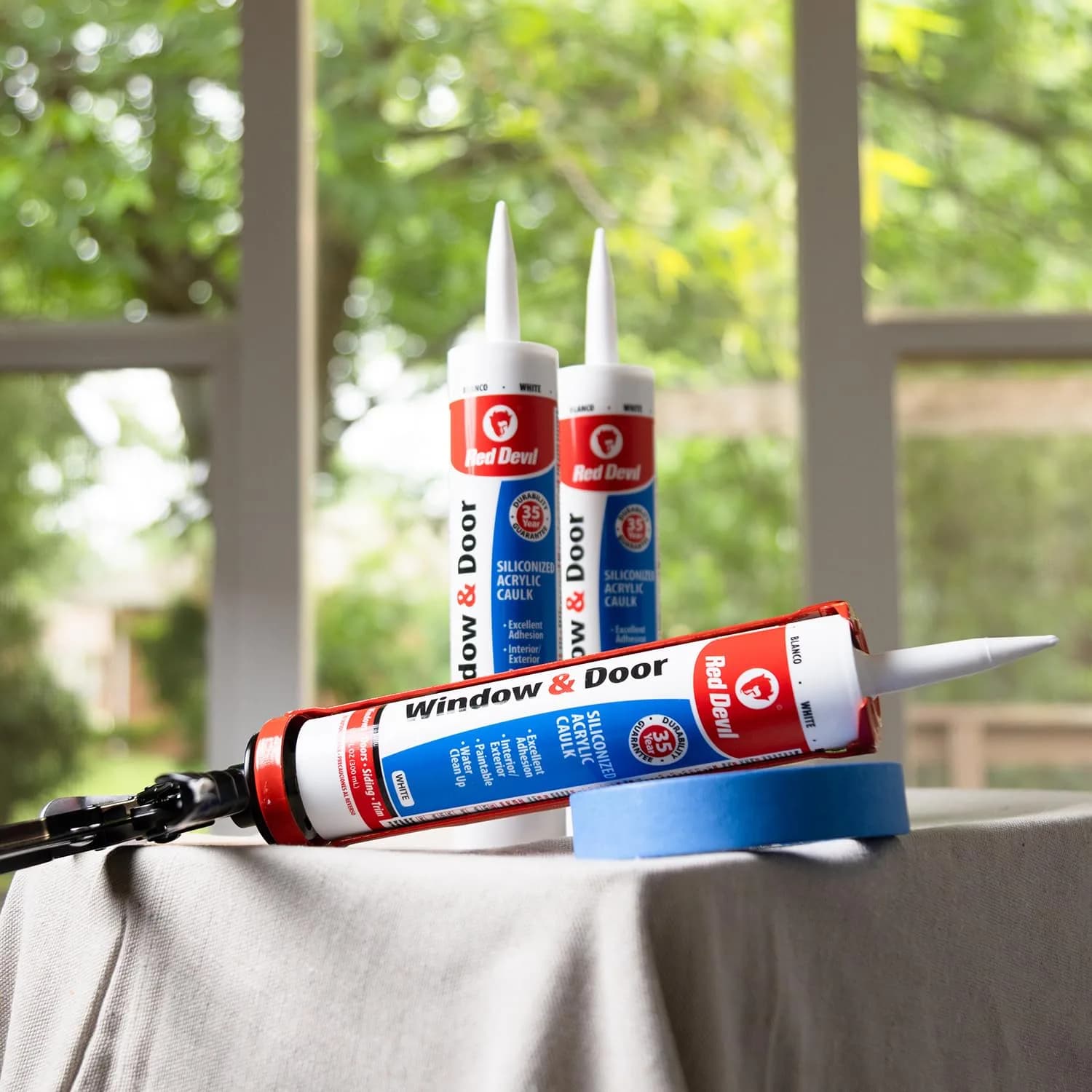 Red Devil 084630 Window & Door Silicon Acrylic Caulk 298ml (10.1 oz) | Energy Efficient Sealing - view 2