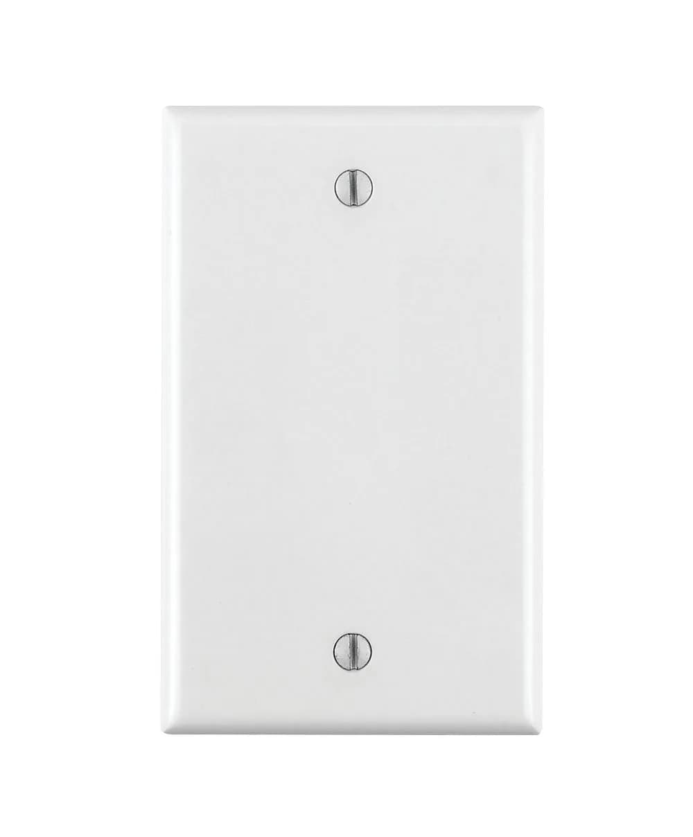 Leviton 1-Gang Blank Wallplate, Standard Size, White | Covers Unused Openings - main product image