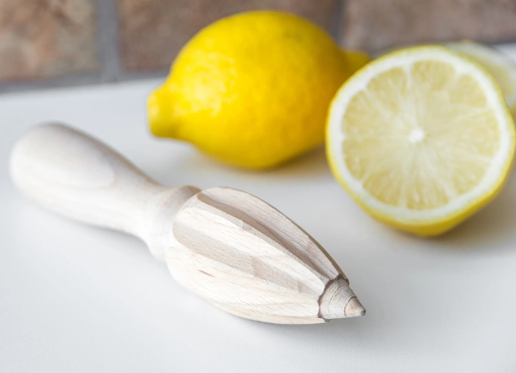 Fox Run Beechwood Lemon Reamer Juicer 15.3cm (6 inches) | Quick Citrus Juicing for Home Kitchen - view 6