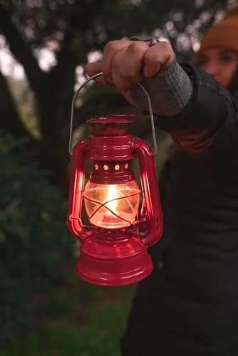 Stansport 8" Hurricane Lantern Red | Classic Metal Fuel Lamp for Camping & Outdoors thumbnail 4