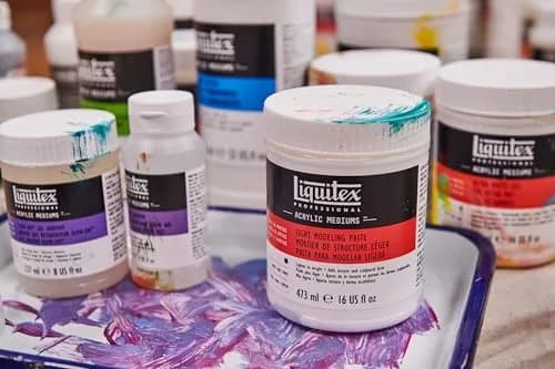 Liquitex Professional Light Modeling Paste 473ml (16-oz) | Builds Form & Structure thumbnail 5