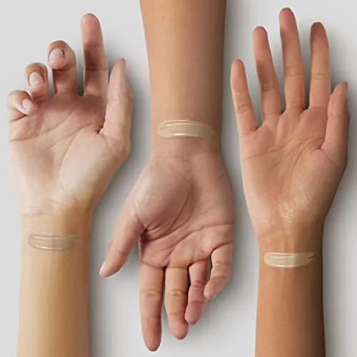 COVERGIRL Advanced Radiance Age-Defying Liquid Foundation 110 Classic Ivory | Youthful, Radiant Coverage thumbnail 4