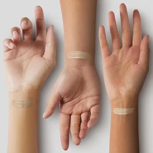 COVERGIRL Advanced Radiance Age-Defying Liquid Foundation 110 Classic Ivory | Youthful, Radiant Coverage thumbnail 2
