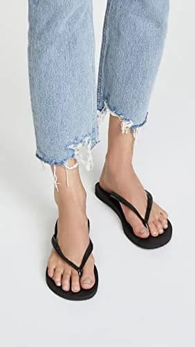 Havaianas Women's Slim Flip Flops Sandals - Black, 9/10 | Sleek Summer Beachwear thumbnail 2