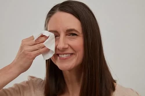 The Eye Doctor Biodegradable Eyelid Wipes 80 Count | Gentle Daily Lid Care for Sensitive Eyes thumbnail 9