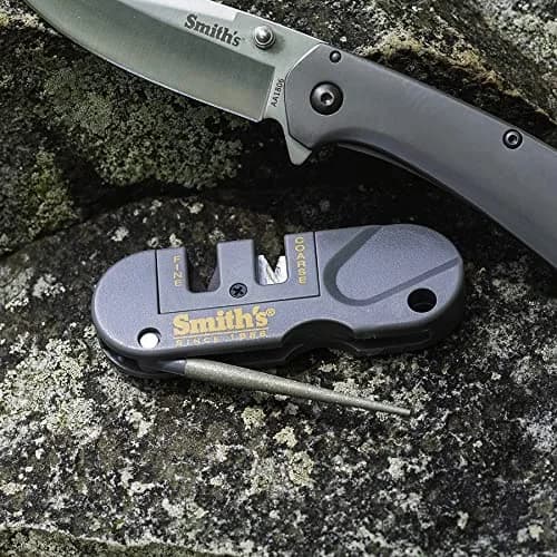 Smith's Pocket Pal Knife Sharpener Preset Carbide & Ceramic Stone, 3.5" x 1" | Outdoor Hunting & Fishing thumbnail 3