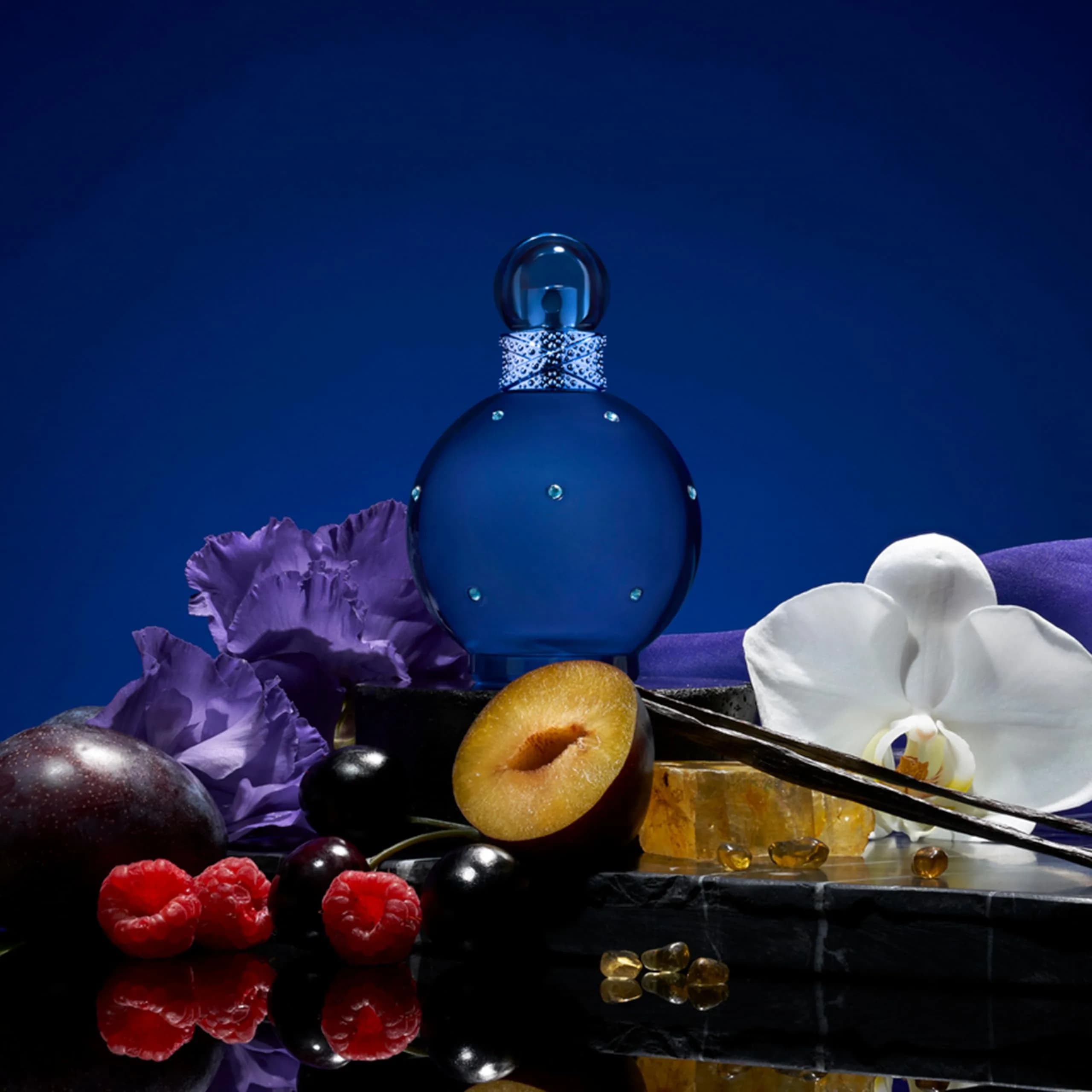 Britney Spears Midnight Fantasy Eau De Parfum Spray for Women 1 Fl Oz (29.57 ml) | Intoxicating Floral Amber Fruity Scent - view 7