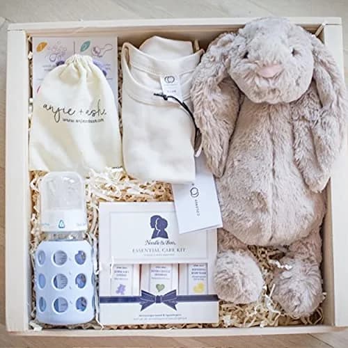 Noodle & Boo Essential Care 3 Piece Kit Super Soft Baby Lotion, Extra Gentle Shampoo and Soothing Body Wash, 2 Fl Oz of each | Hypoallergenic & Safe for Sensitive Skin thumbnail 5