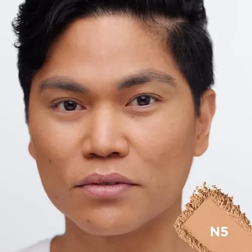 L'Oreal Paris True Match Super Blendable N5 Medium Oil-Free Powder Foundation | For Natural Finish thumbnail 3