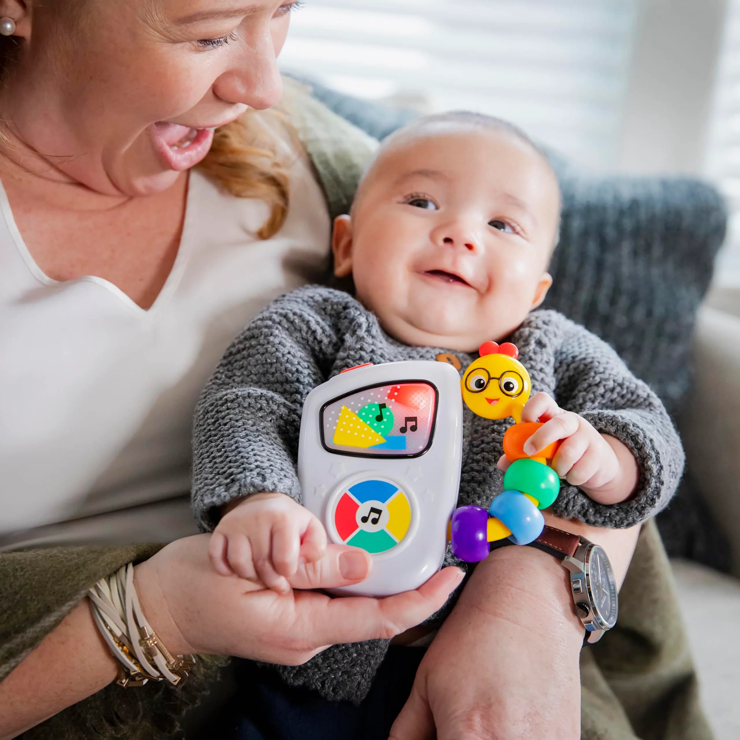 Baby Einstein Take Along Tunes Musical Toy with Lights, Ages 3+ Months - view 7