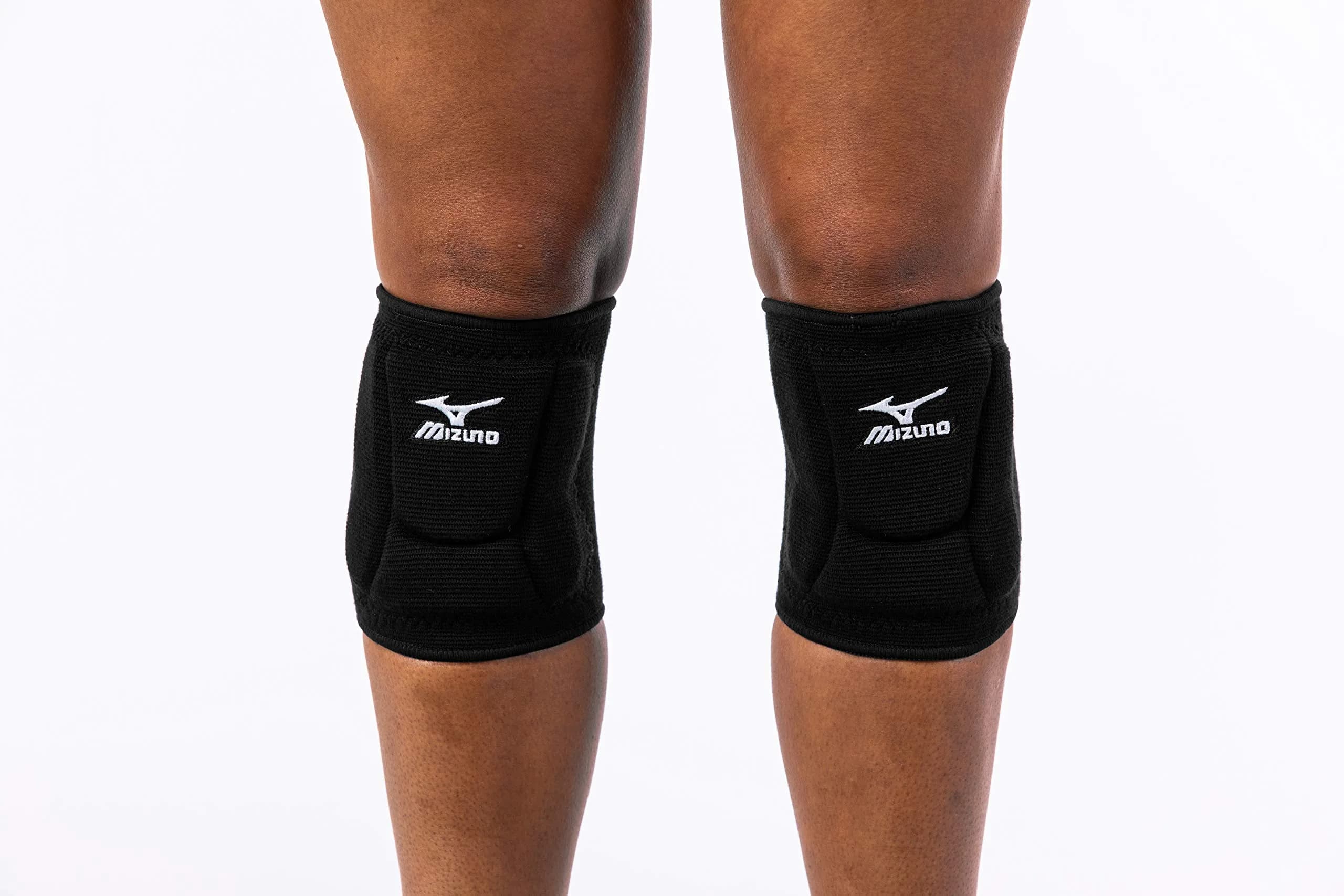 Mizuno LR6 Volleyball Kneepad, Black, Medium | 6" Sleeve Length - view 4