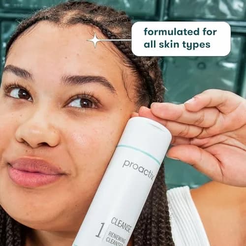 Proactiv Acne Cleanser with Benzoyl Peroxide & Hyaluronic Acid 118ml (4 Fl Oz) | Fights Acne & Hydrates Skin thumbnail 4