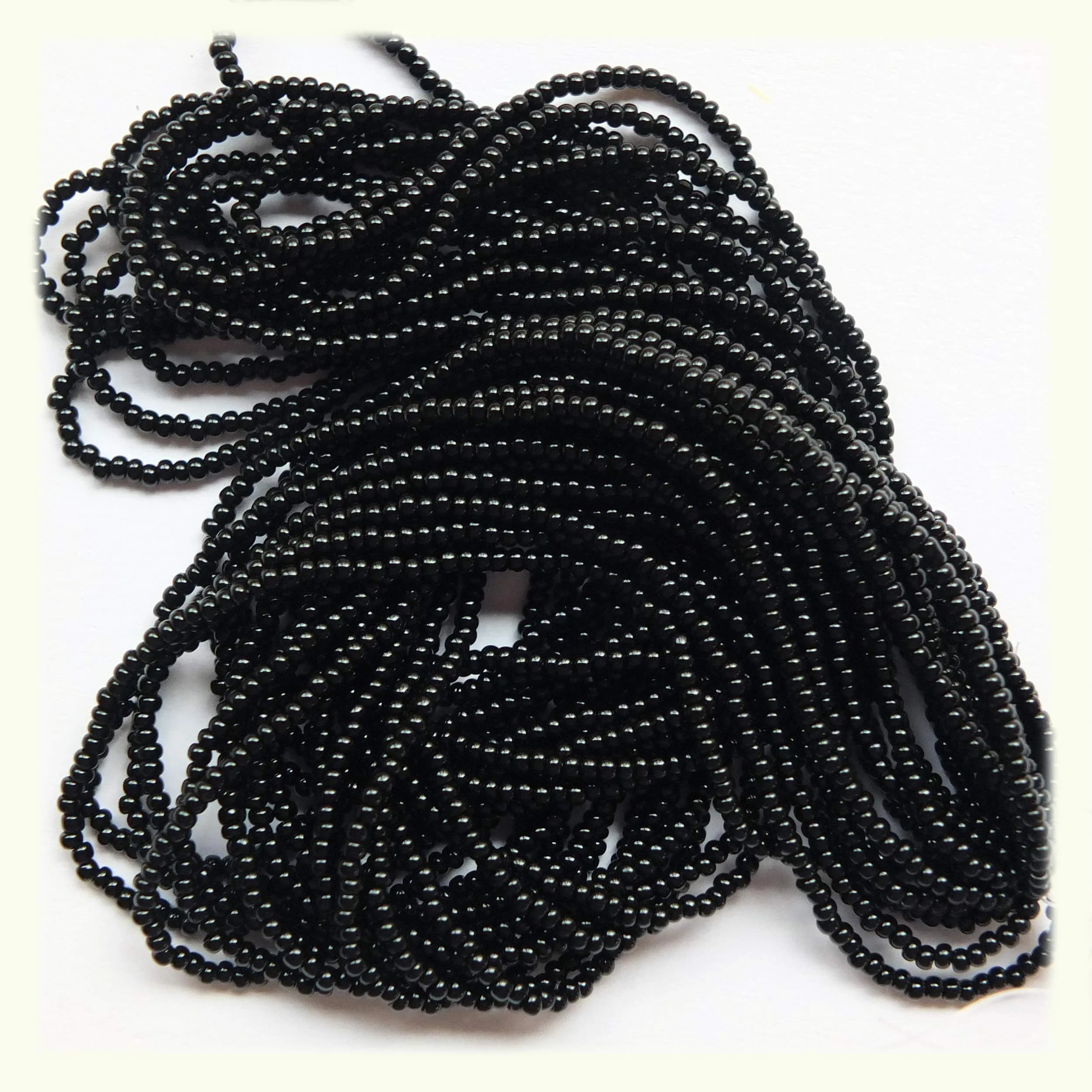 SeedBeadExplosion Seed Beads 10/0 Czech Opaque Black | Ideal for Jewelry & Crafts
