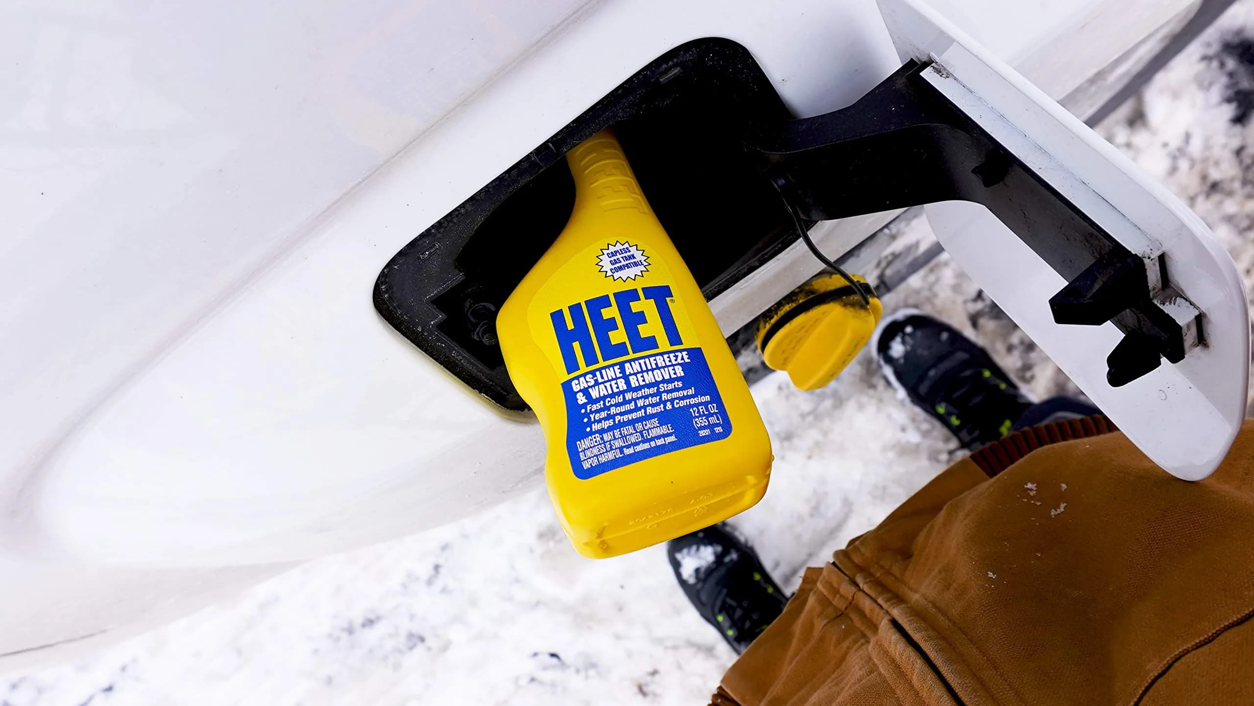 HEET Gas-Line Antifreeze and Water Remover 12 Fl Oz (355 ml) | Prevents Fuel Line Freeze-Up - view 5