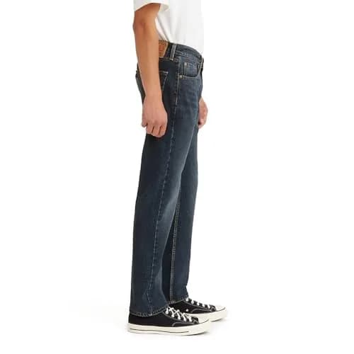 Levi's Men's 505 Regular Fit Jeans | Classic Straight Leg, Zipper Fly, Cotton Blend (34W x 32L) thumbnail 2