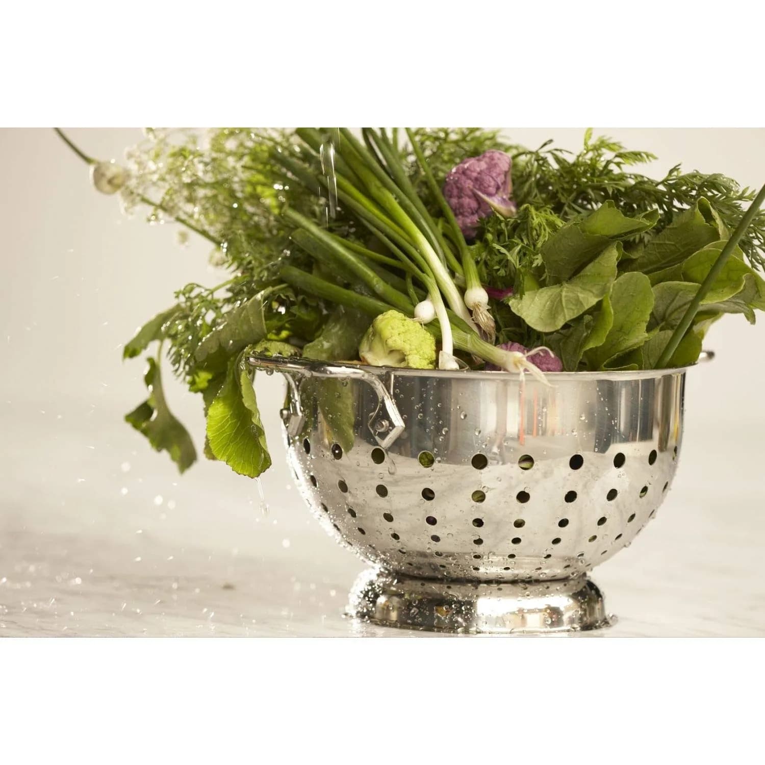 All-Clad Stainless Steel Colander 1.5 Quart (1.42 L) with Handle | Quick Drainage for Kitchen Use - view 4