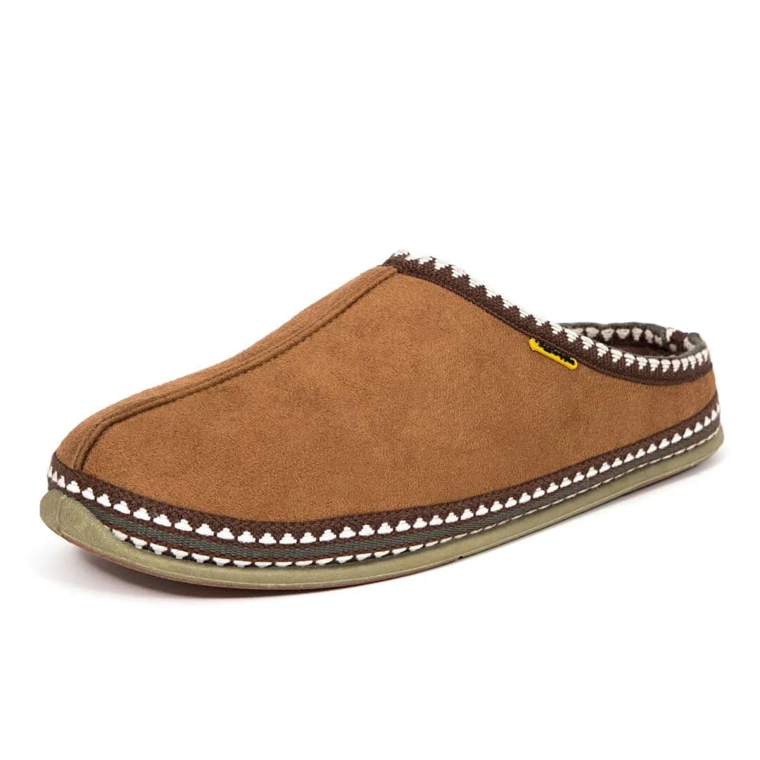 Deer Stags Wherever Tweed Slipper, Black Tweed, 16 Wide | Indoor/Outdoor Comfort Slip-On — Chestnut / 11