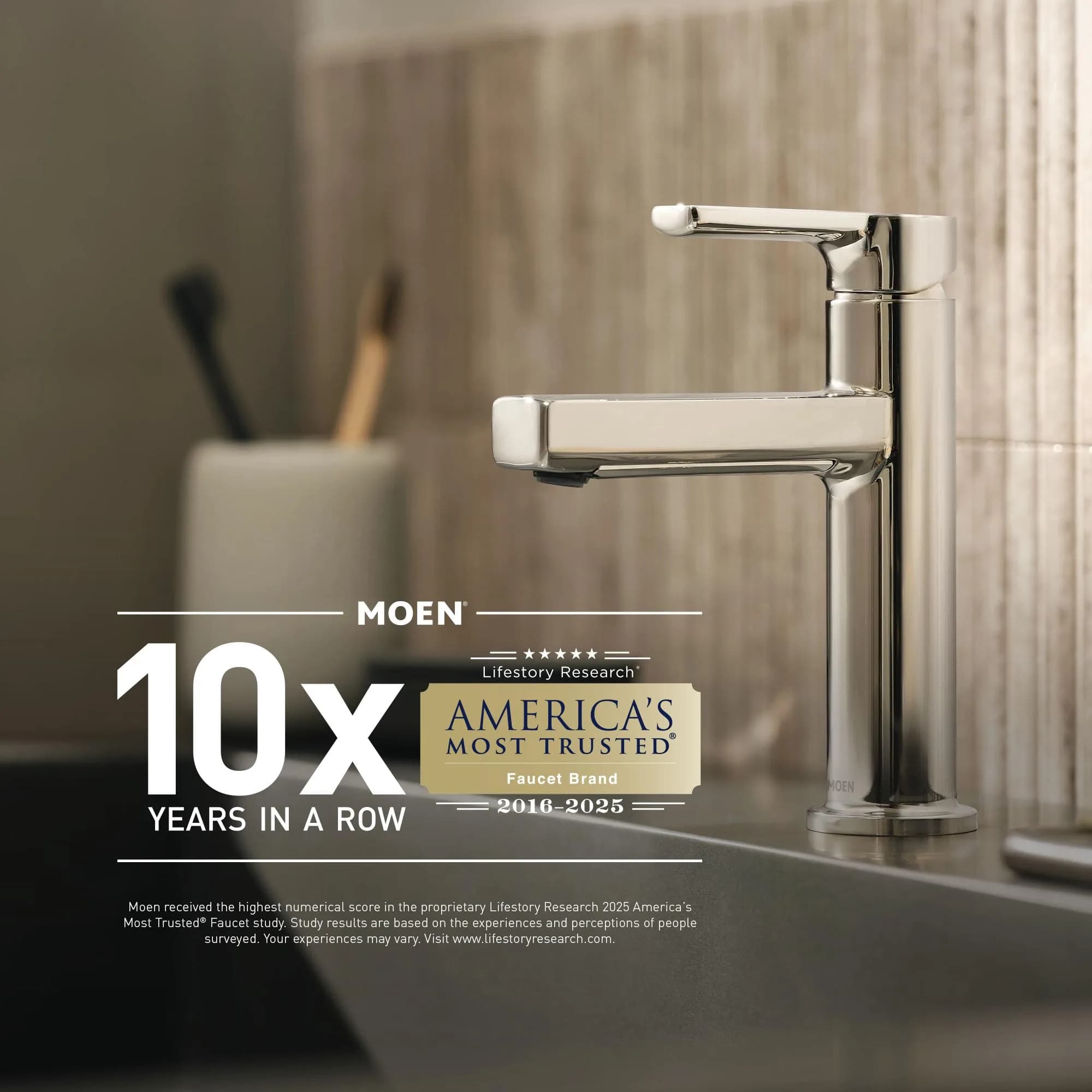 Moen Kingsley 24-Inch Bathroom Towel Bar, Chrome | Traditional Style, Metal Construction - view 5