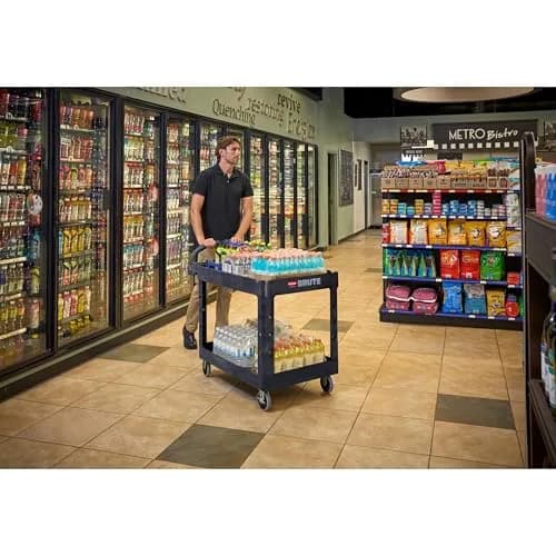 Rubbermaid Commercial Products Brute Med 2-Shelf Utility Cart, 226.8kg (500lb) | Heavy-Duty Mobile Storage thumbnail 9