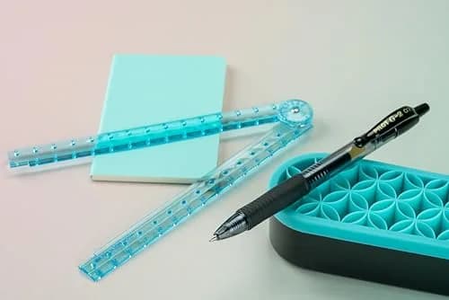 PILOT G2 Retractable Gel Pens, Fine Point 0.7mm, Black Ink, 12-Pack | Smooth Writing, Long-Lasting, Acid-Free thumbnail 6