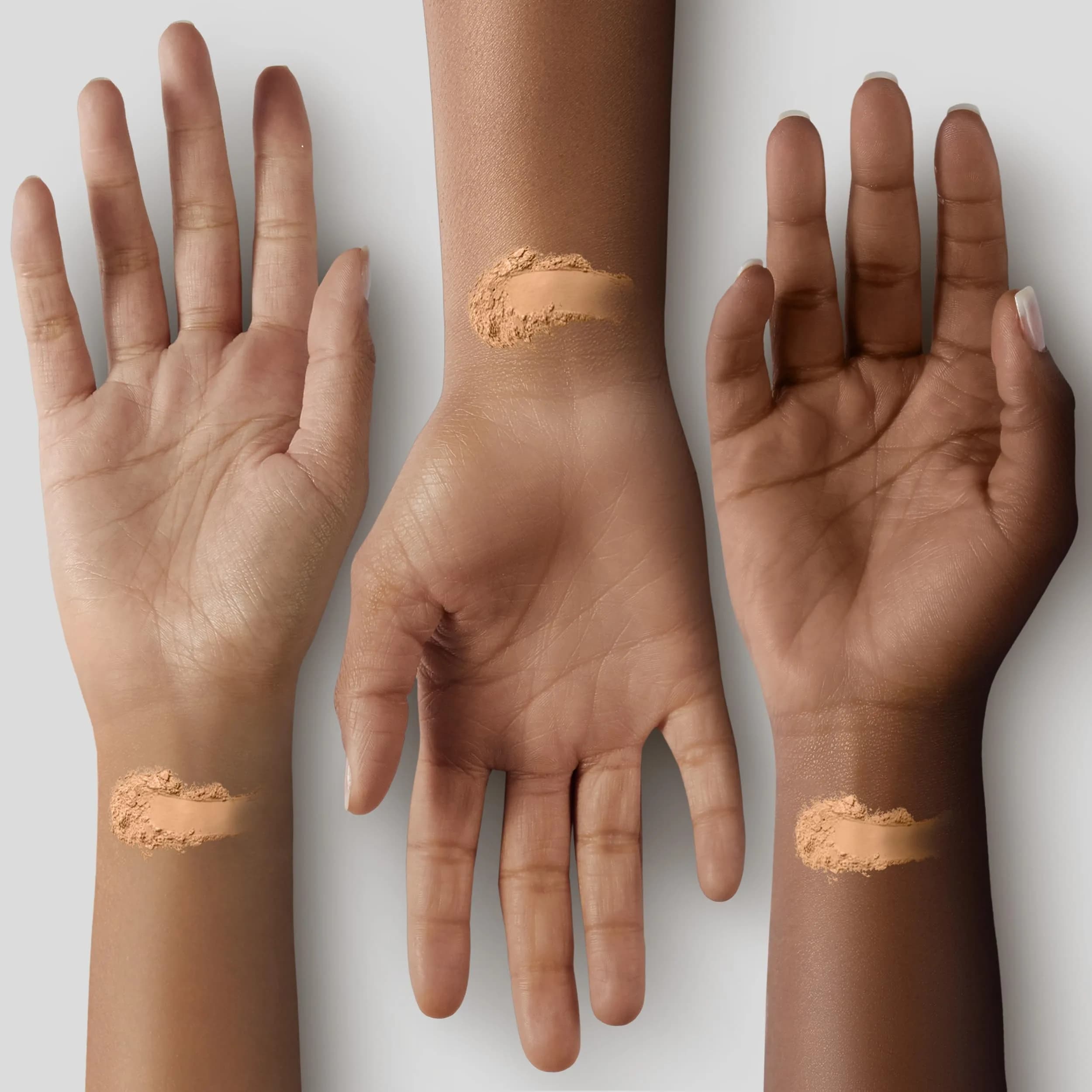 L'Oréal Paris True Match Mineral Loose Powder Foundation Sun Beige 9.9g (0.35oz) | SPF 19 Natural Finish - view 4