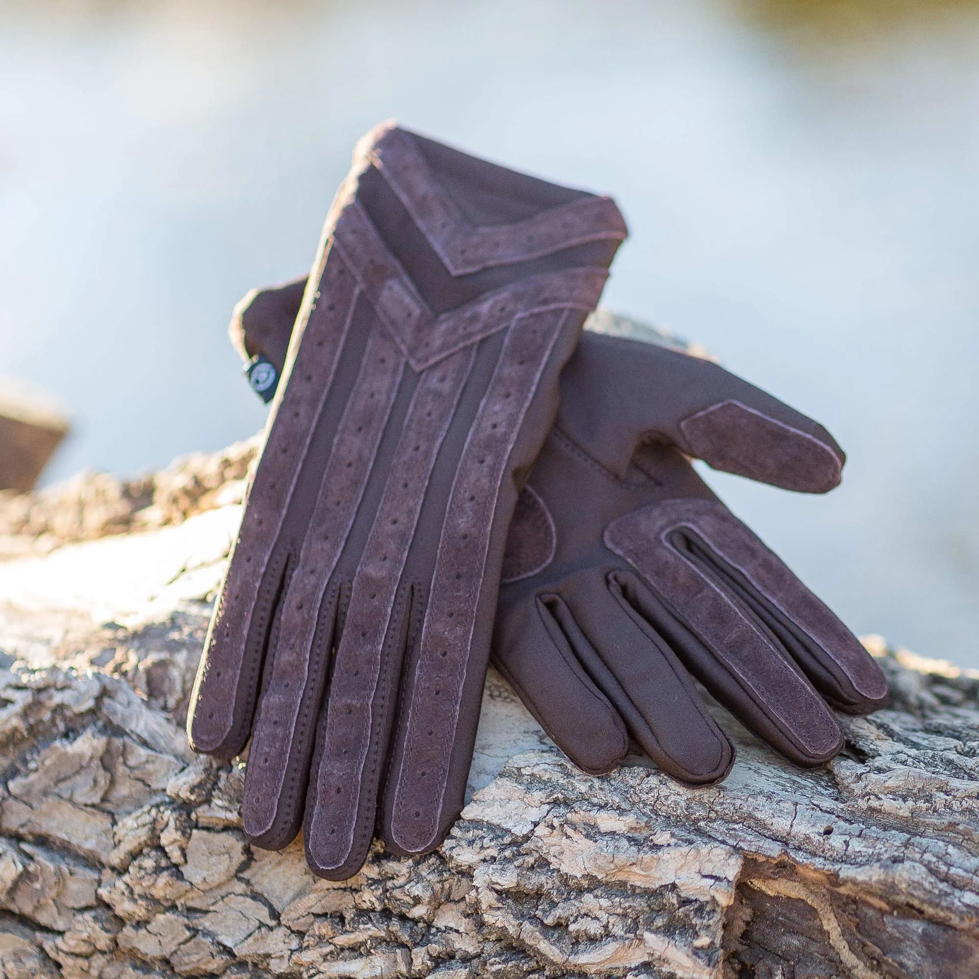 isotoner Signature Men's Stretch Cold Winter Gloves | Medium-Large, Brown, 0.12 kg (0.26 lb) - view 6