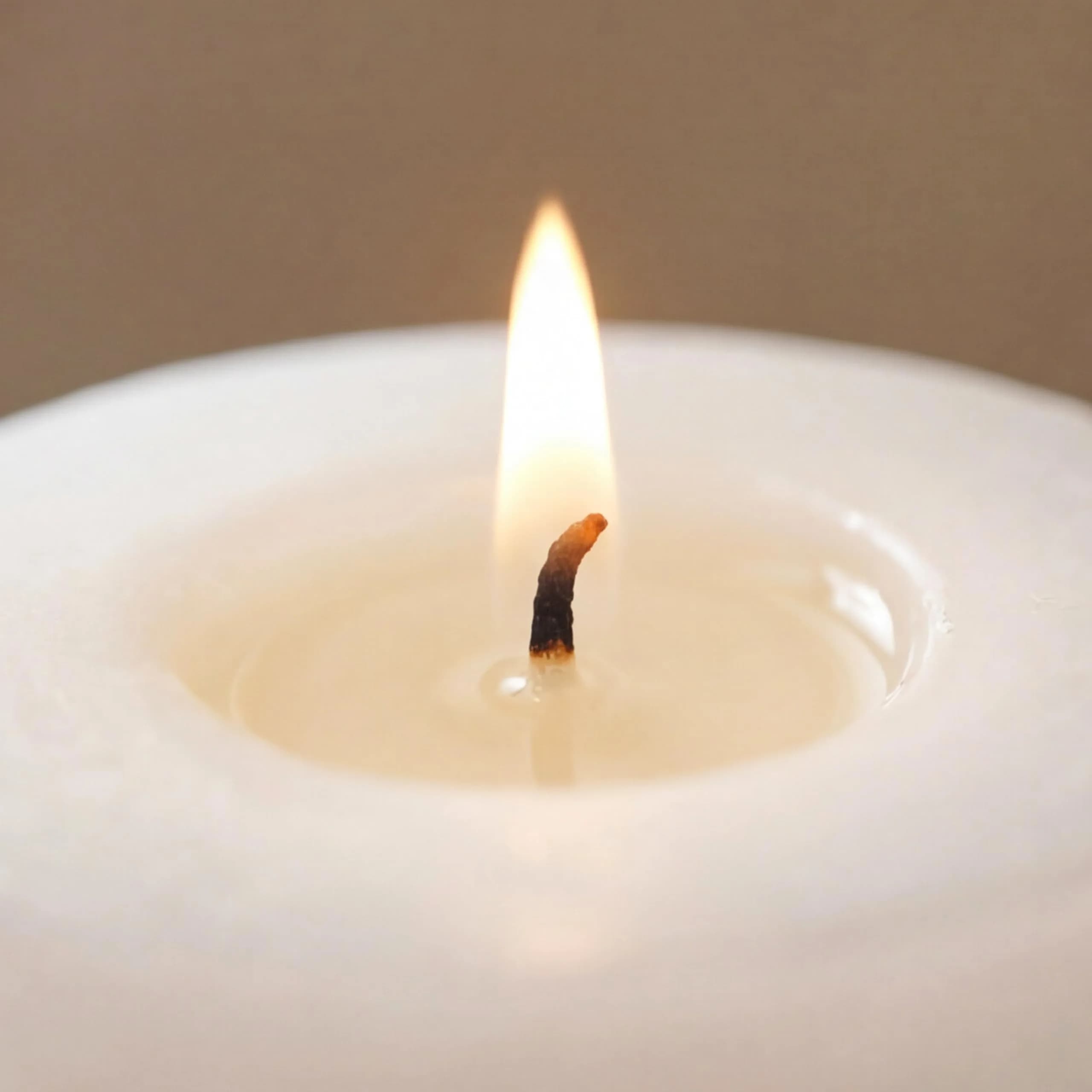 Aroma Naturals Patchouli & Frankincense Pillar Candle 6.4cm x 10.2cm | Natural Essential Oil Aromatherapy - view 7