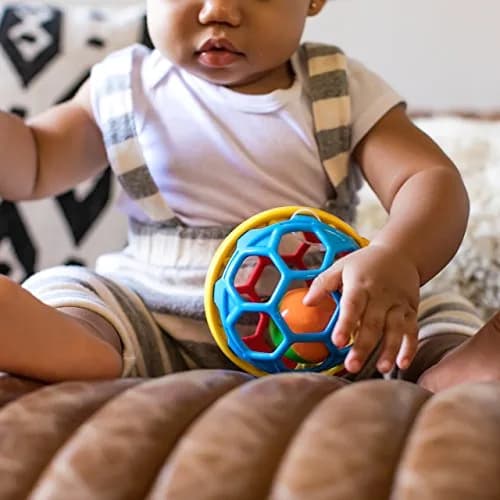 Baby Einstein Bendy Ball Easy Grasp Oball Rattle Toy 10.16 cm (4 Inches) | BPA-Free for Ages 3 Months+ thumbnail 6