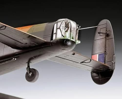 Revell Avro Lancaster B.III Model Kit 1/72 Scale | Detailed WWII Bomber Replica thumbnail 2