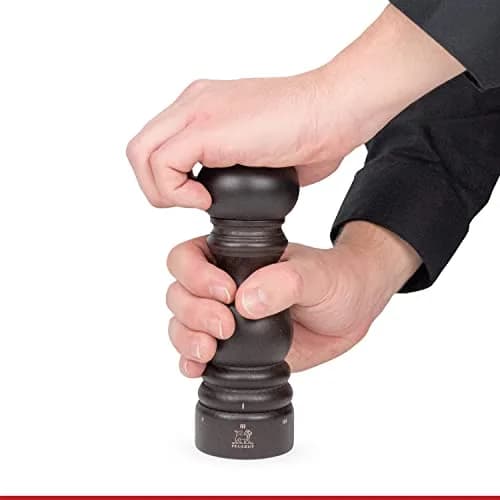 Peugeot Paris u’Select Salt and Pepper Mill Set 7in (17.9cm) | Precision Grinding for Flavor thumbnail 4