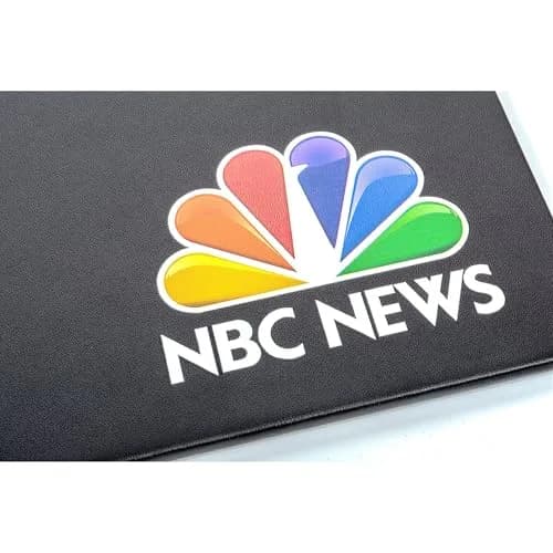 Dacasso Black Leatherette 17" x 14" Desk Pad | Protects Surfaces, Adds Elegance thumbnail 3